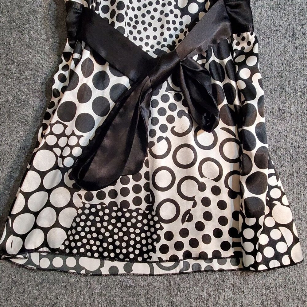 IZ Buyer California Womens Teen Tank Top Sleevless Blouse Size Small Black White - Picture 5 of 11